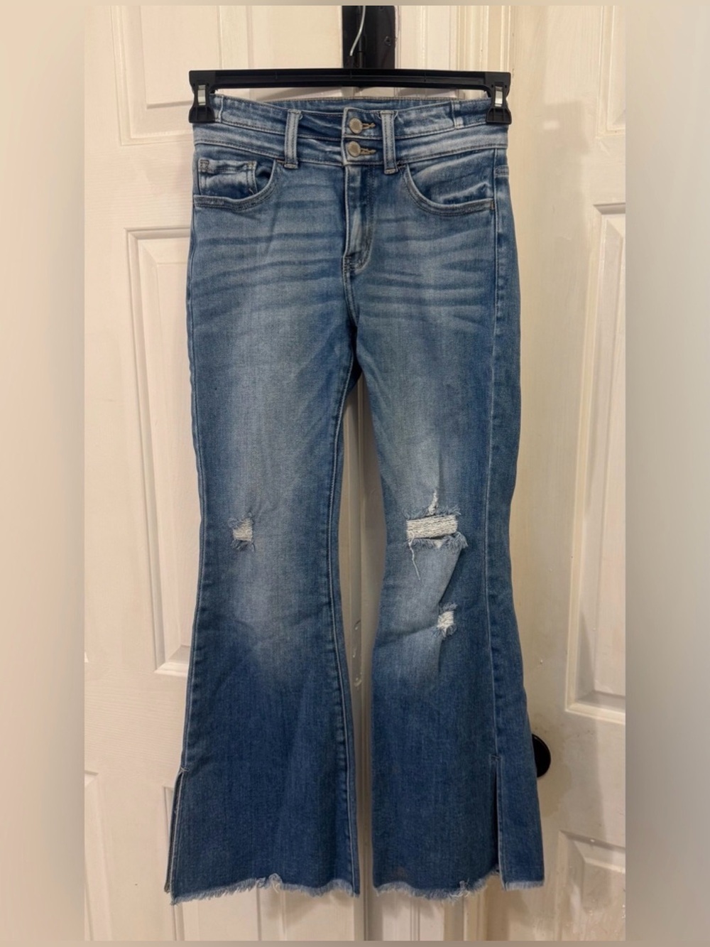 Like New Kancan Women’s Jeans Wore Once size 25
